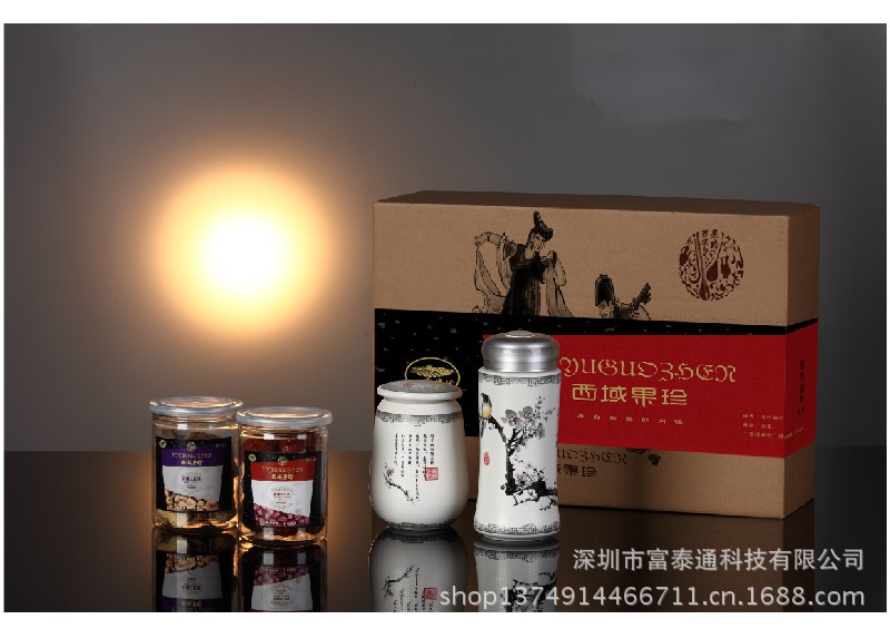 新疆干果里的富贵呈祥 一份包装精美的神州礼遇